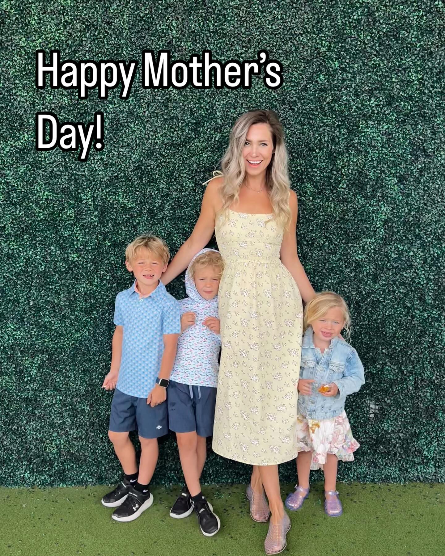 Andrea with her children